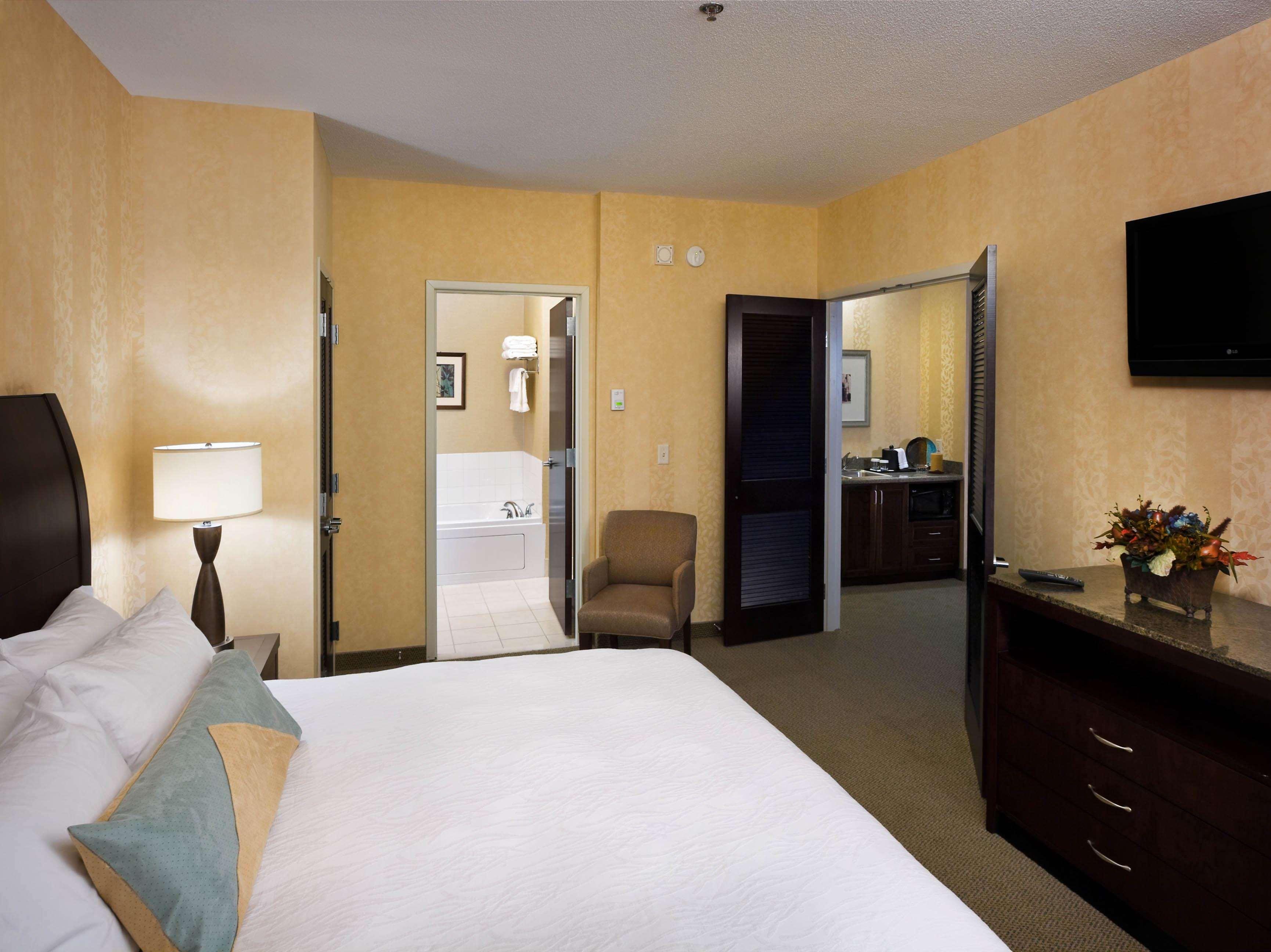 Hilton Garden Inn Mankato Downtown Экстерьер фото