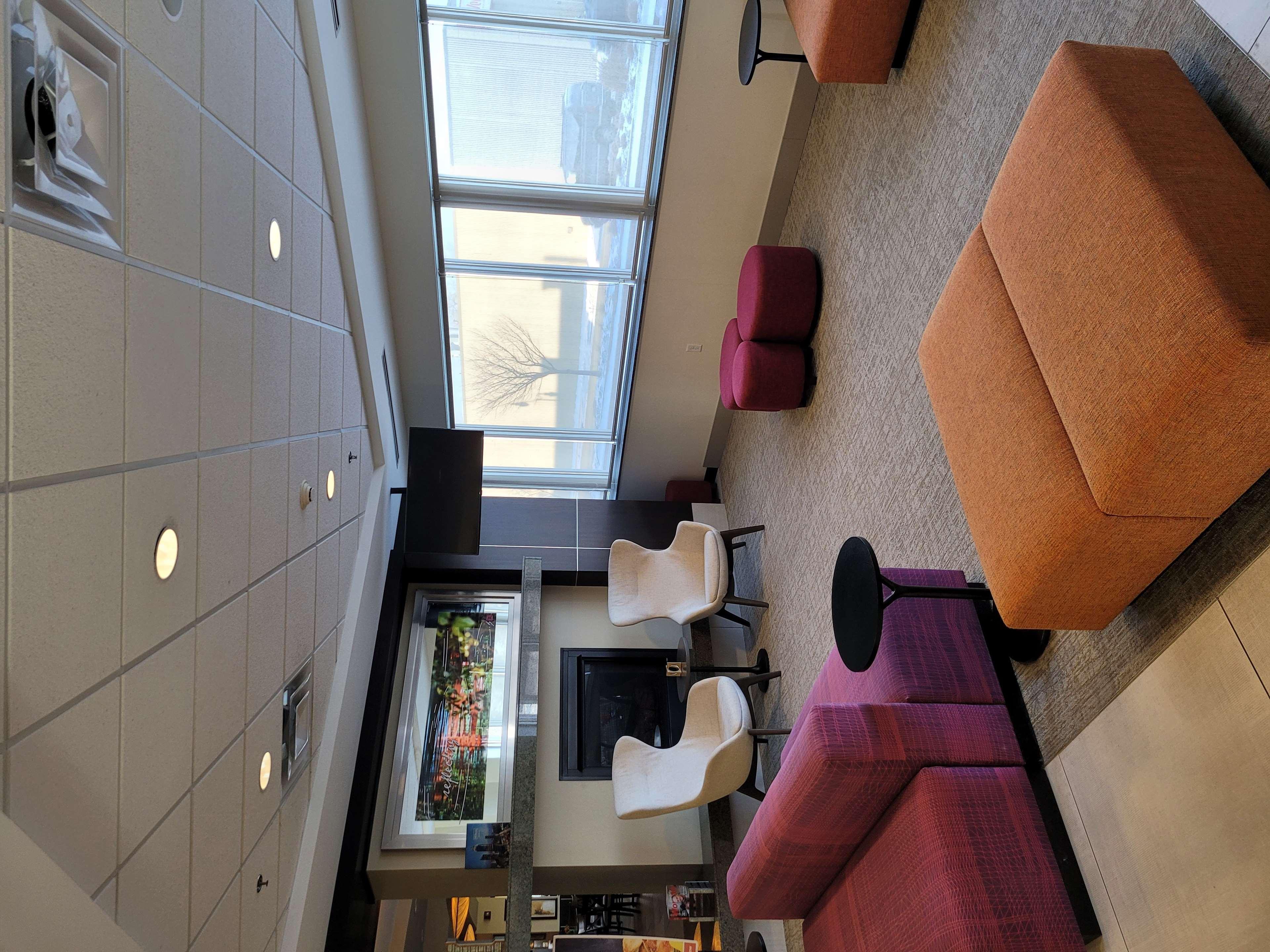 Hilton Garden Inn Mankato Downtown Экстерьер фото